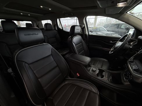 Used 2023 GMC Acadia Denali w/ Denali Ultimate Package image 27