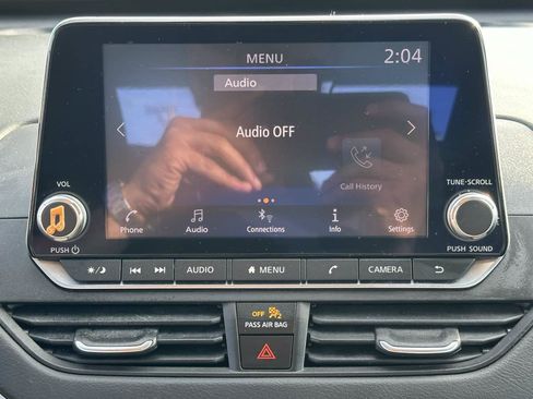 Used 2022 Nissan Altima 2.5 SV FWD image 18