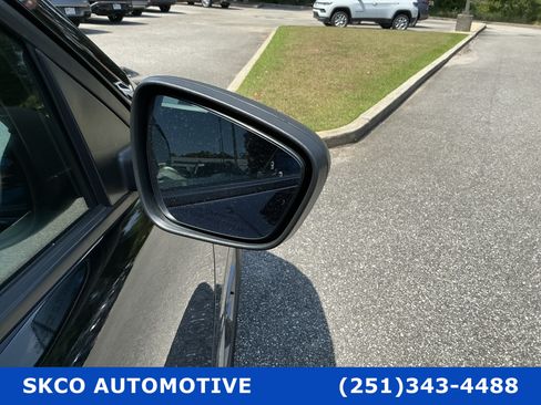Used 2023 Ford Escape ST-Line FWD image 10