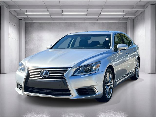 Used 2014 Lexus LS 460 w/ Comfort Package RWD image 7