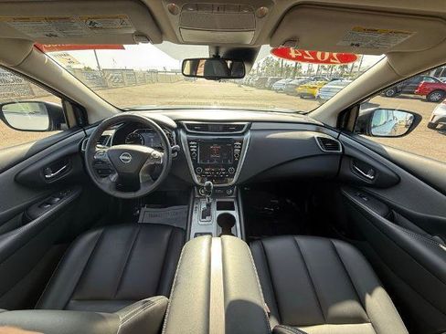 Certified 2024 Nissan Murano SV w/ SV Midnight Edition Package image 15