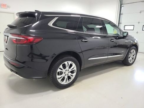 Used 2020 Buick Enclave Avenir w/ Avenir Technology Package AWD/4WD image 12