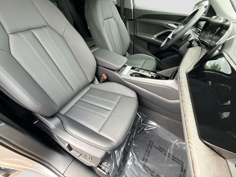 New 2025 Audi Q5 Premium AWD/4WD image 13