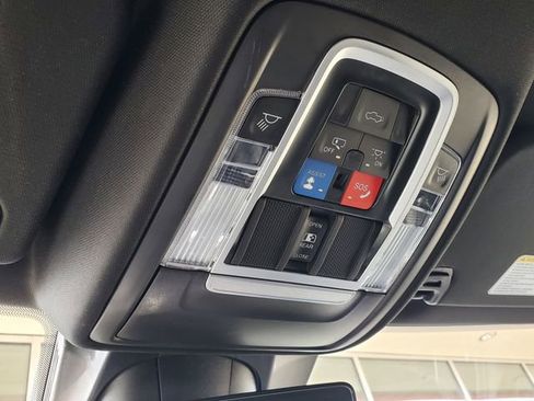 Used 2023 RAM 1500 Laramie image 34