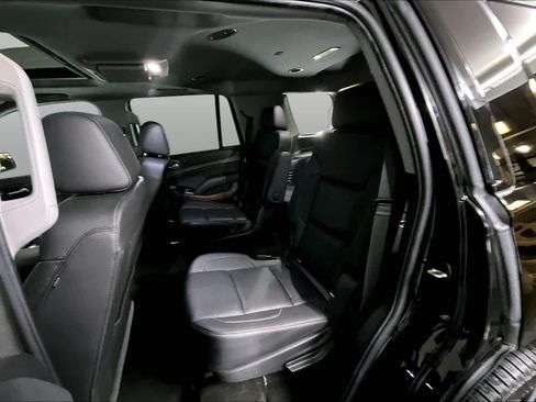 Used 2018 Chevrolet Tahoe Premier AWD/4WD image 21