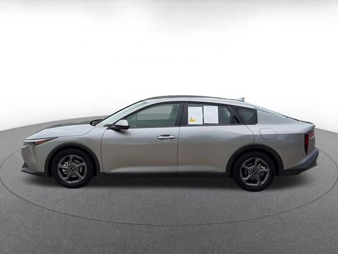 Used 2025 Kia K4 FWD image 9