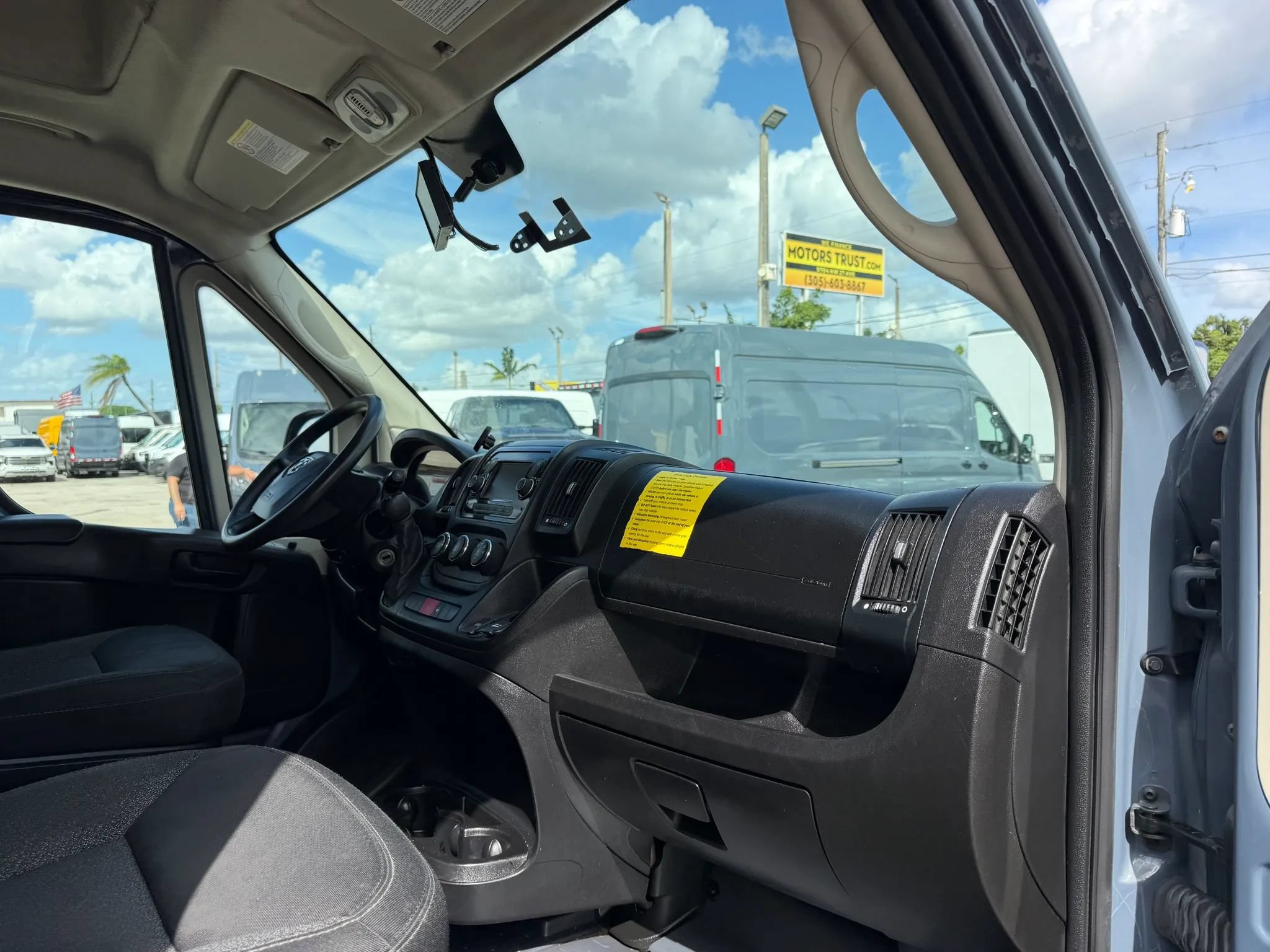 Used 2020 RAM ProMaster 3500 FWD image 18