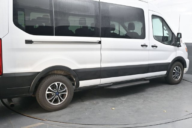Used 2022 Ford Transit 350 XLT RWD image 8