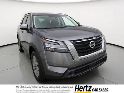 Used 2024 Nissan Pathfinder SV