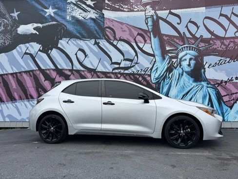 Used 2020 Toyota Corolla SE image 1