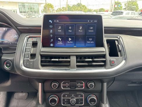Used 2023 Chevrolet Suburban LT w/ LT Signature Plus Package AWD/4WD image 25