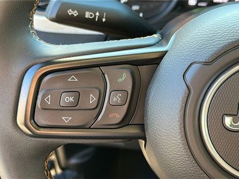 Used 2024 Jeep Wrangler Unlimited w/ Convenience Group image 12