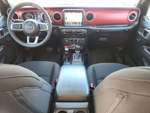 Used 2023 Jeep Wrangler Unlimited Rubicon image 13