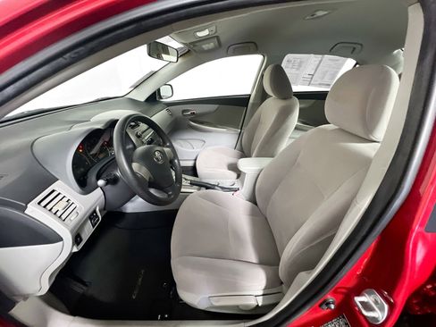 Used 2011 Toyota Corolla LE image 14