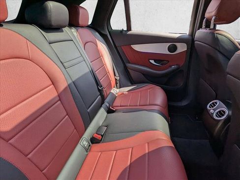 Used 2020 Mercedes-Benz GLC 300 image 18