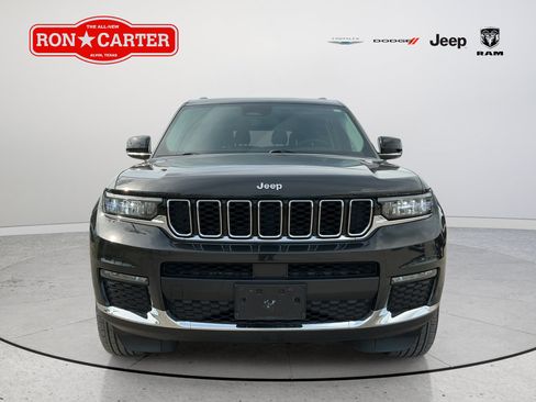 Used 2022 Jeep Grand Cherokee L Limited AWD/4WD image 2
