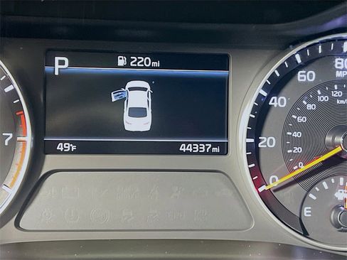 Used 2023 Kia Forte GT-Line w/ GT-Line Premium Package image 12