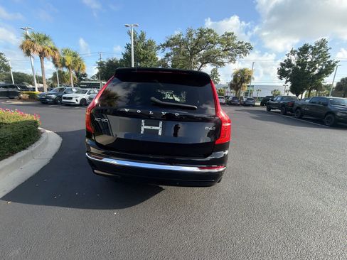 Used 2023 Volvo XC90 B6 Plus AWD/4WD image 13