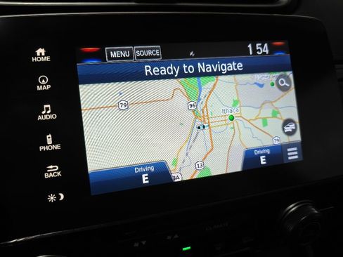Used 2018 Honda CR-V Touring image 25