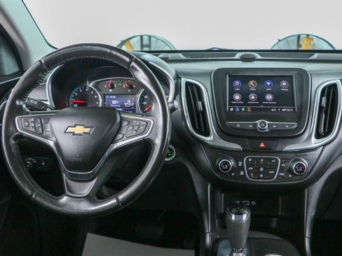 Used 2020 Chevrolet Equinox LT FWD image 17