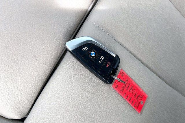 Used 2022 BMW X2 sDrive28i w/ Convenience Package FWD image 13