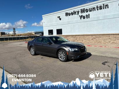Used 2020 Chrysler 300 Touring L w/ Value Package