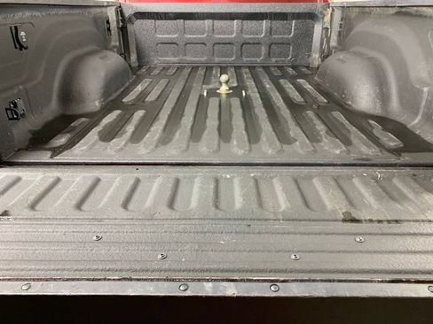 Used 2023 RAM 2500 Laramie AWD/4WD image 33
