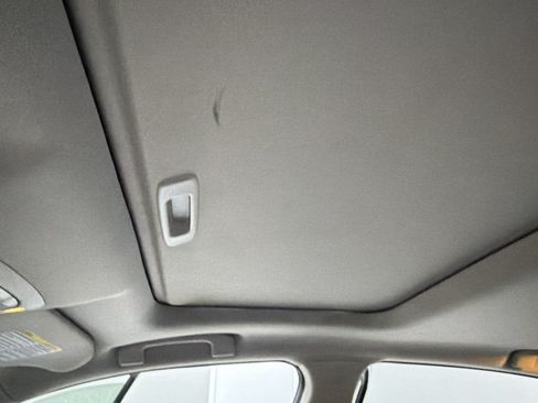 Used 2015 Nissan Altima 3.5 SL FWD image 25