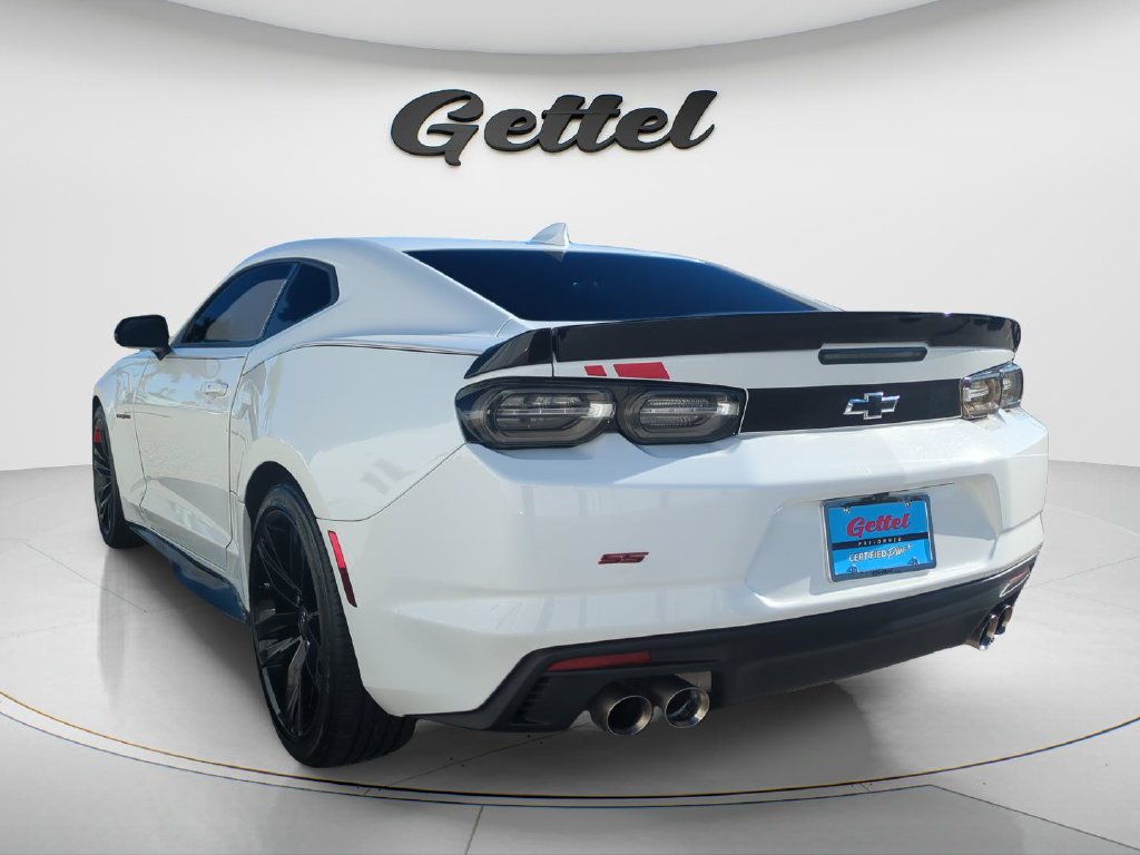 Used 2021 Chevrolet Camaro LT w/ Redline Edition RWD image 6