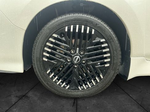 Used 2023 Nissan Leaf SV Plus image 14