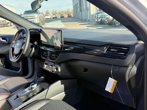 New 2026 Ford Escape ST-Line w/ Tech Pack #1 image 15