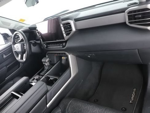 Used 2023 Toyota Tundra Limited AWD/4WD image 29