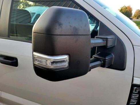 Used 2020 Ford F250 XL w/ Power Equipment Group image 41