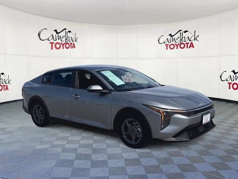 Used 2025 Kia K4 FWD image 5