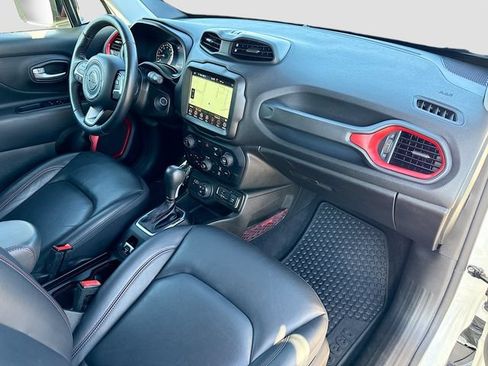Used 2023 Jeep Renegade Trailhawk w/ Trailhawk Elite Group AWD/4WD image 28