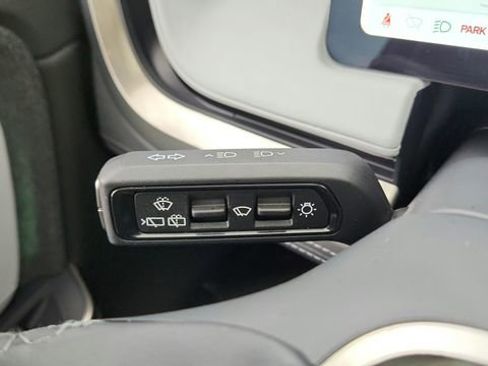 Used 2024 Rivian R1S Adventure image 71