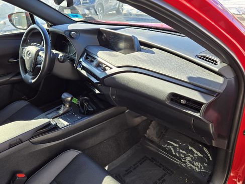 Used 2022 Lexus UX 250h w/ Premium Package image 19