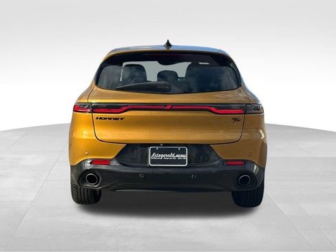 Used 2024 Dodge Hornet R/T Plus w/ Tech Pack Plus w/o Parking image 6