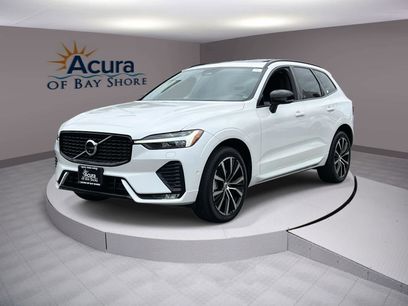 Used 2023 Volvo XC60 B5 Plus w/ Climate Package