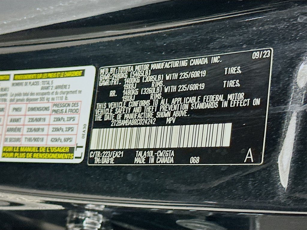Used 2024 Lexus RX 350 Premium w/ Convenience Package FWD image 32