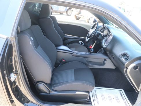 Used 2021 Dodge Challenger R/T Scat Pack RWD image 29