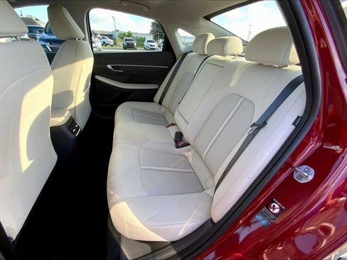 Used 2023 Hyundai Sonata SEL w/ Convenience Package image 19