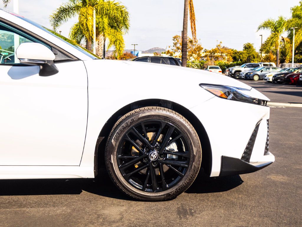 Used 2026 Toyota Camry SE FWD image 6