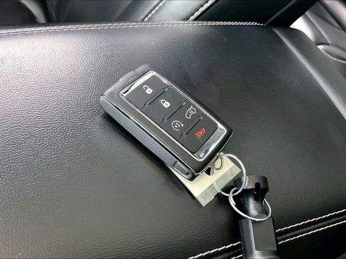 Used 2021 Jeep Grand Cherokee L Limited w/ MOPAR Finishing Package image 11