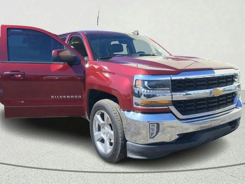 Used 2017 Chevrolet Silverado 1500 LT w/ All Star Edition image 8