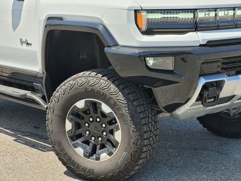 New 2024 GMC Hummer EV 2X w/ Extreme Off-Road Package AWD/4WD image 6