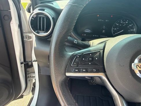 Used 2021 Nissan Kicks SR FWD image 14