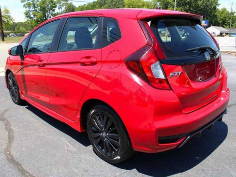 Used 2018 Honda Fit Sport image 8