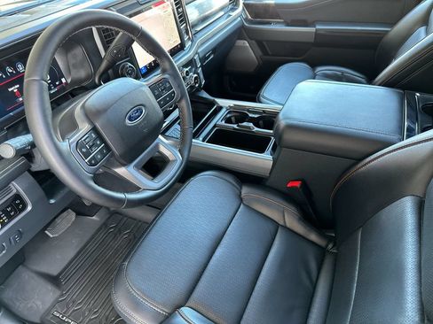 Certified 2025 Ford F250 Lariat w/ Lariat Ultimate Package AWD/4WD image 9