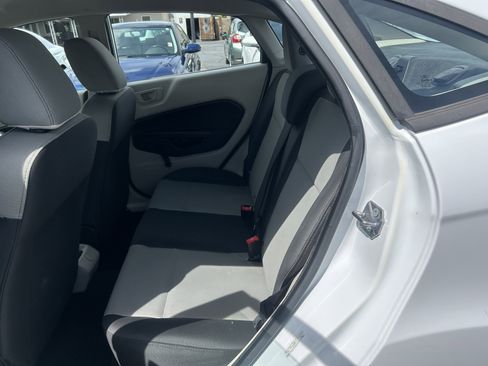 Used 2012 Ford Fiesta S FWD image 16